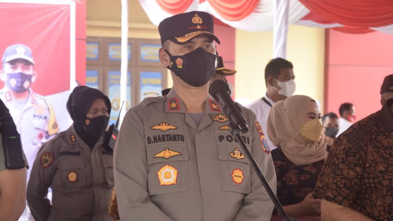 Wakapolda Sumut Hadiri Vaksinasi Massal Serentak Via Zoom Meeting Dengan Kapolri