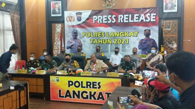 Polres Langkat Bersama Forkopimda Gelar Press Release Akhir Tahun