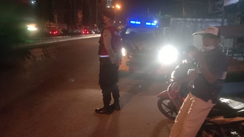 Antisipasi Gangguan Kamtibmas, Sat Sabhara Polresta Deli Serdang Patroli Blue Light