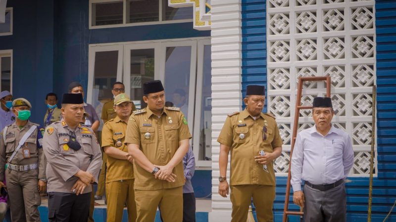 Walikota Medan Beserta Keluarga Kurban 3 Ekor Sapi Di Masjid Jami’ Hanifah