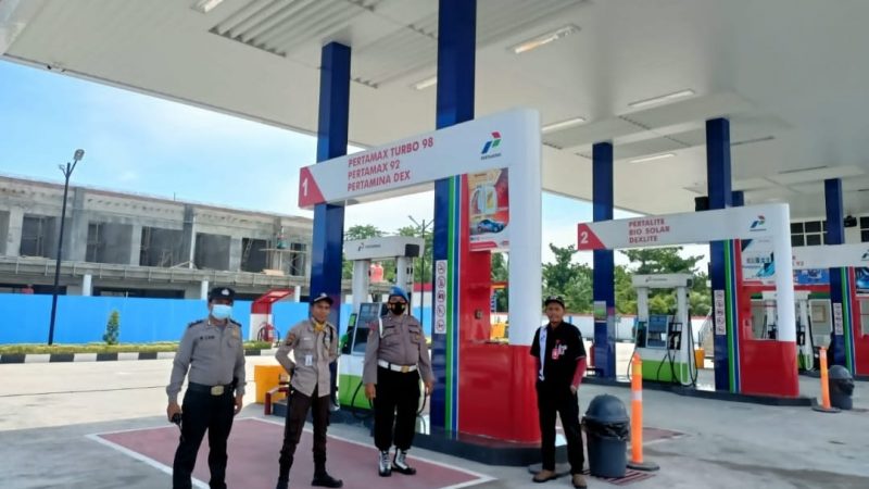 Pasca Kenaikan BBM, Polsek Kawasan Bandara Kualanamu Patroli dan Monitoring SPBU
