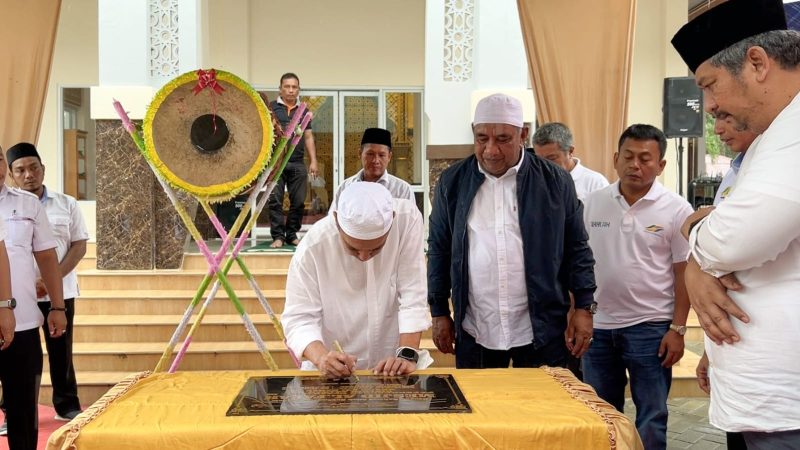 Direktur Pelaksana PTPN III Resmikan Mesjid Al-Falah Sei Dadap di Asahan