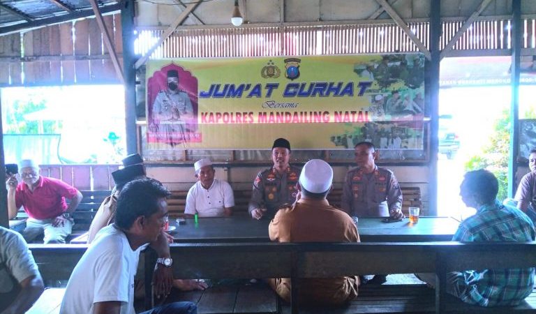 Jumat Curhat, Kapolres Madina Dengarkan Keluhan Warga