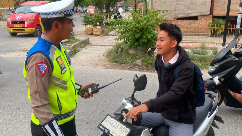 Sat Lantas Polresta Deli Serdang Himbau Masyarakat Patuhi Peraturan Lalu Lintas Untuk Tekan Angka Laka Lantas