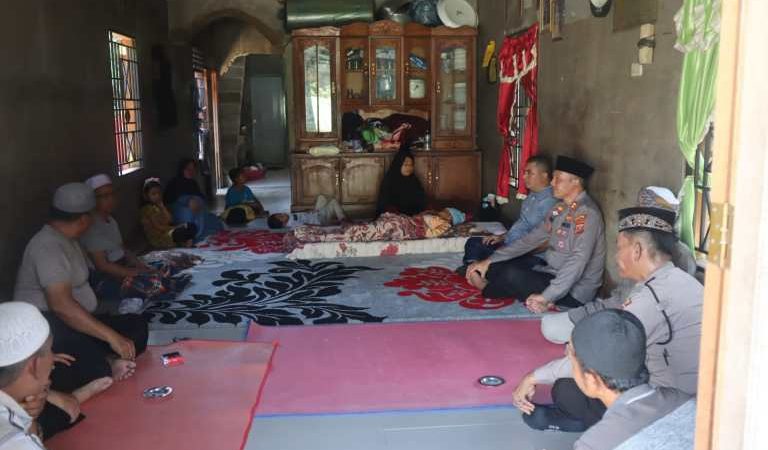 Kapolres Madina Jenguk Anggota BKM Masjid Al-Mubarrok di Desa Mompang Julu