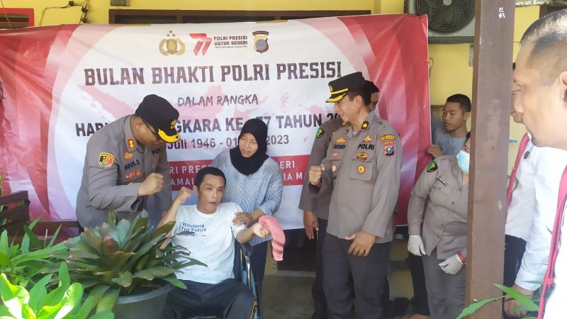HUT Bhayangkara, Polresta Deli Serdang Bagikan Bansos