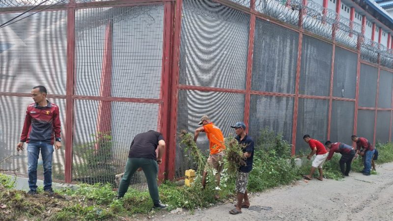 Peringati WCD, Rutan Labuhan Deli Gelar Gotong Royong