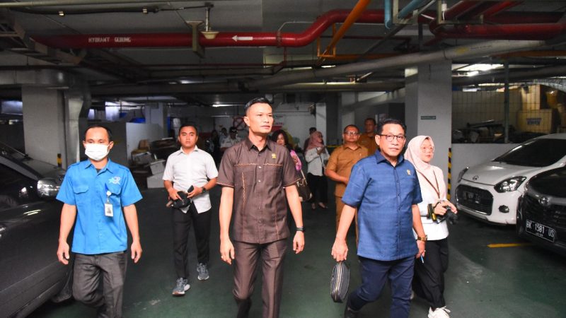 Komisi IV Meninjau Beberapa Rumah Sakit