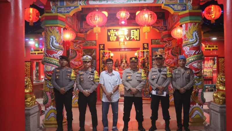 Kunjungan Kapolres Langkat Dalam Rangka Pengamanan Imlek 2024 di Vihara Avalokitesvara