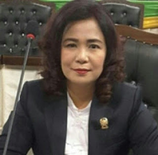 Mengamati dan Mendengar Langsung Dari Warga