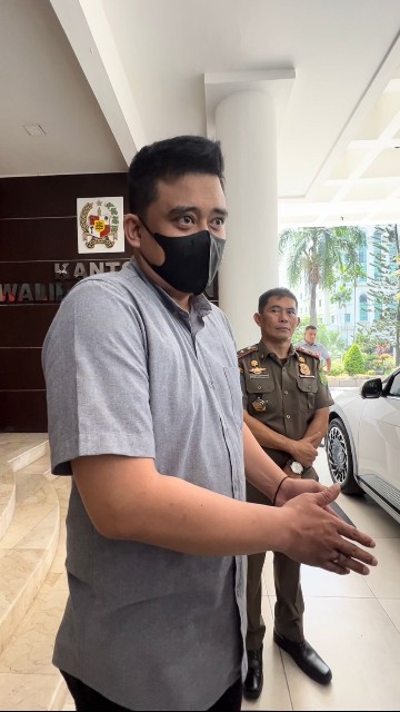Bobby Nasution : Segera Tindak Lurah yang Menaikkan Harga di Pasar Murah