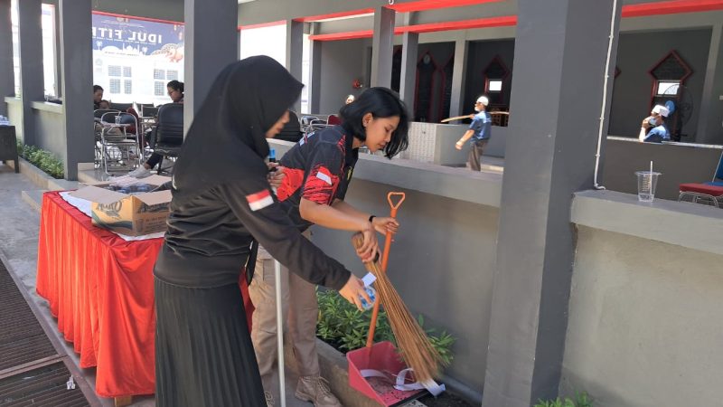 Semarak Hari Bakti Pemasyarakatan Ke-60, LPKA Palu dan Puskesmas Bersama FK Untad Gelar Aksi Kebersihan