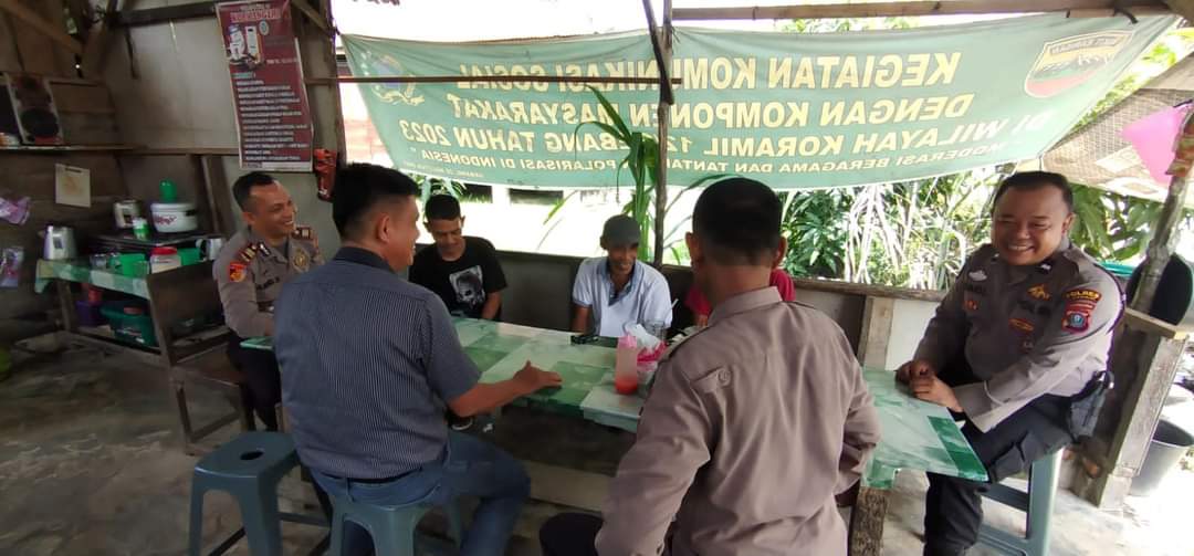 Bhabinkamtibmas Polsek Gebang Laksanakan Kegiatan Cooling System dan Edukasi Warga untuk Jaga Kamtibmas