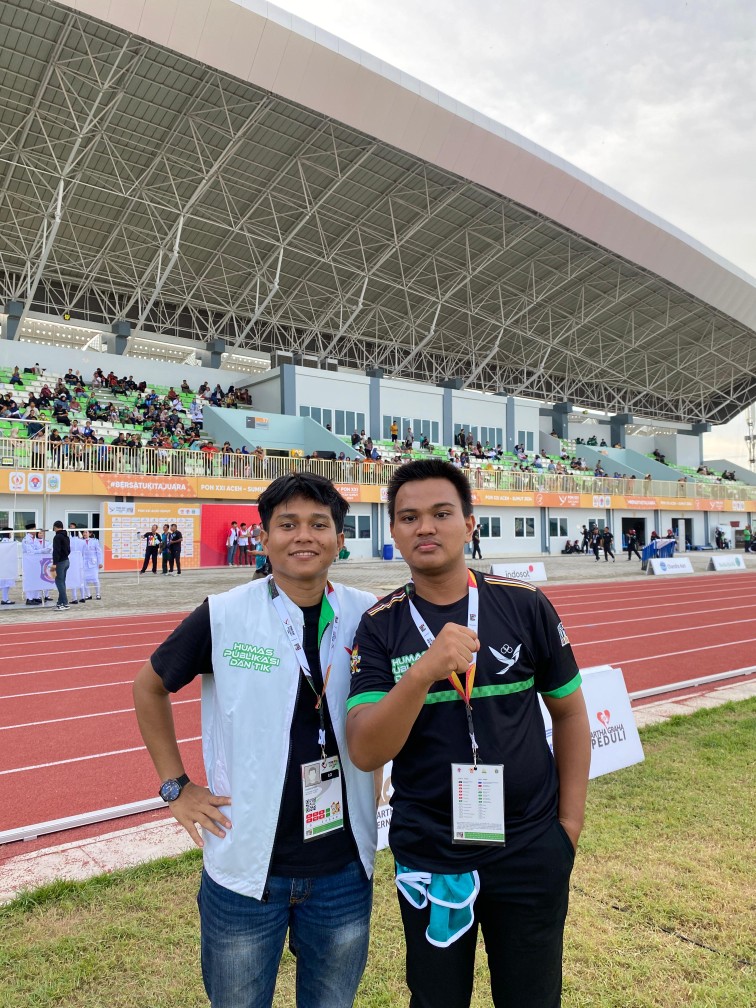 Suka Duka Menjadi Volunteer yang Membantu Kerja Jurnalis Di Media Center Atletik