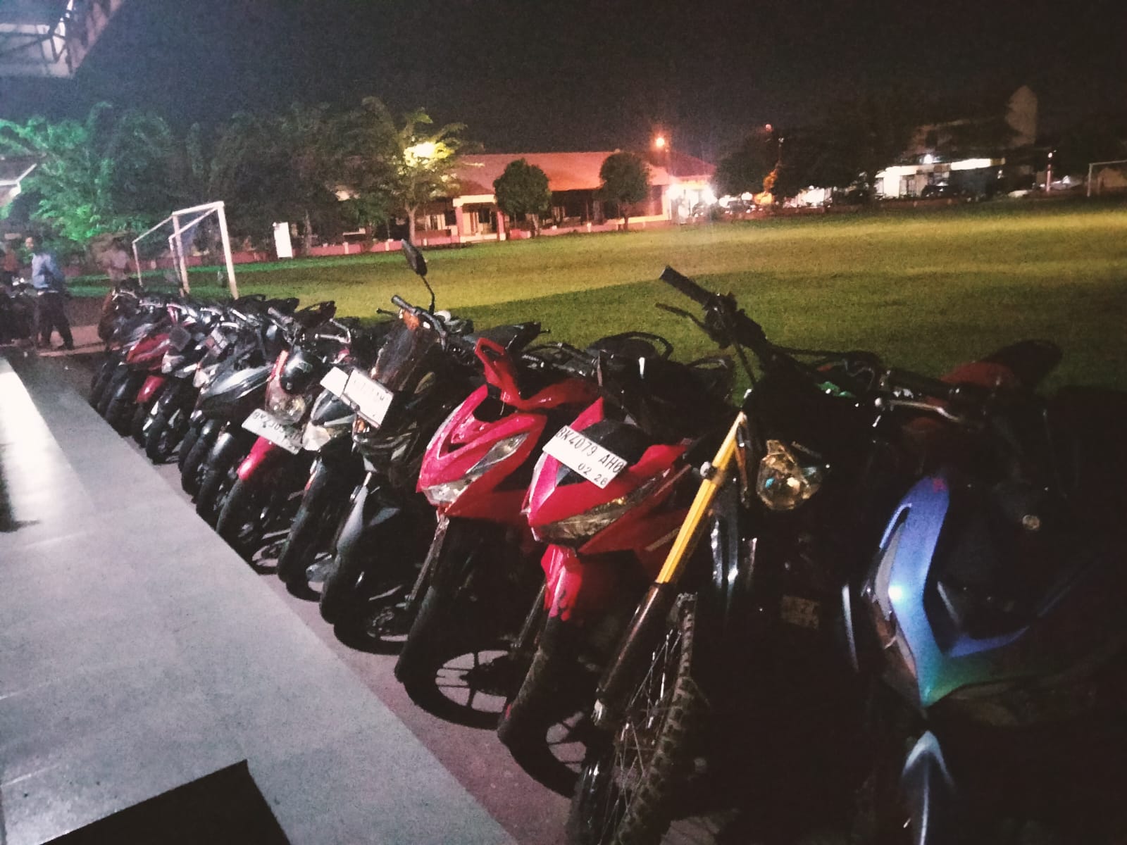 21 laki laki Anggota Geng Motor berhasil diamankan Polresta Deli Serdang