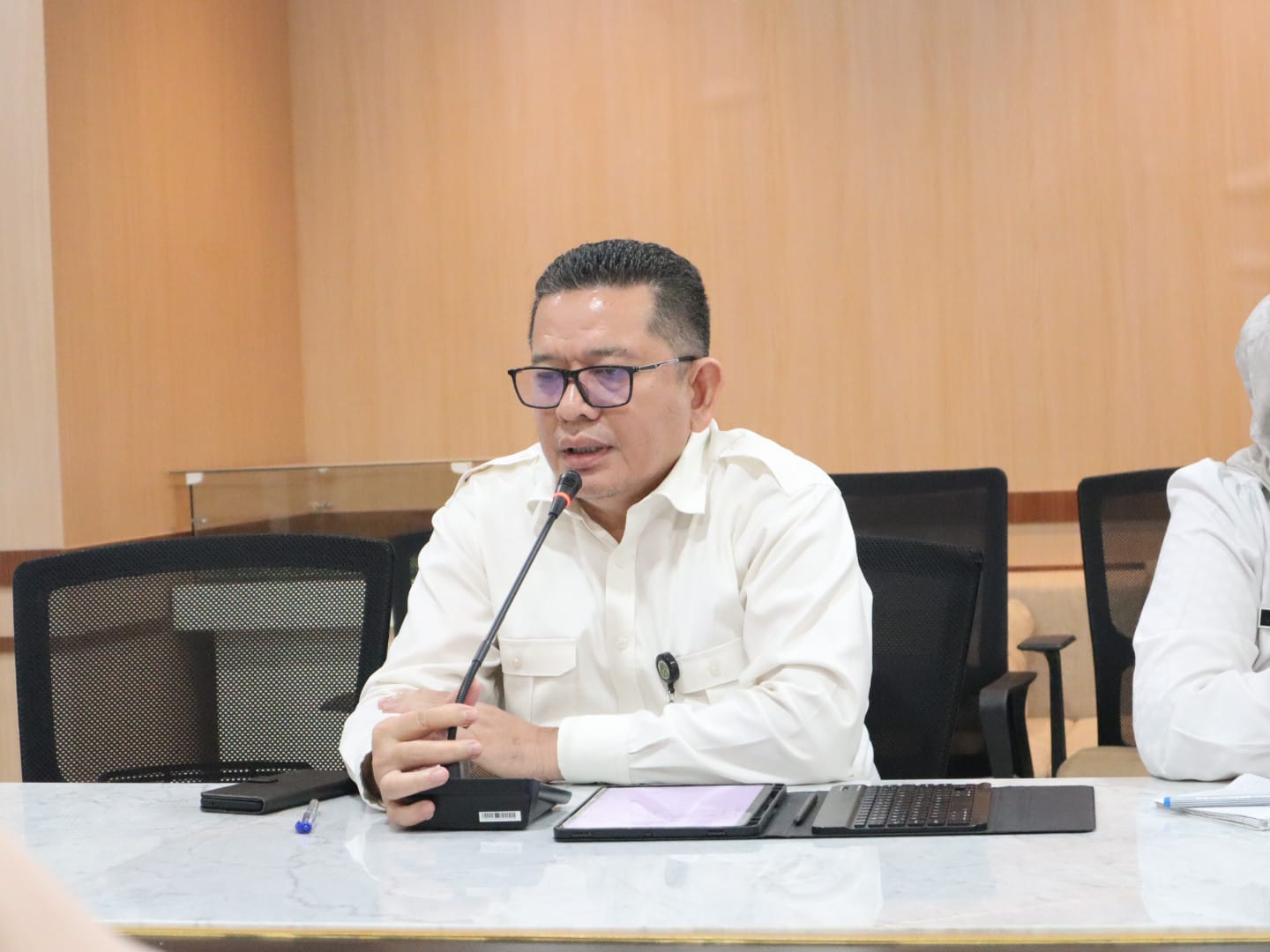 Dituding Melakukan Penganiayaan, Kadis Sosial Bantah dan Siap Layangkan Somasi Kepada Pemilik Akun