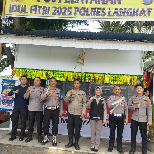 Subsatgas Dokkes Ops Ketupat Toba 2025 Polres Langkat Laksanakan Patroli Medis ke Pos Pelayanan