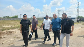 Kawasan Hutan Mangrove Ditimbun Demi Pembangunan Pabrik