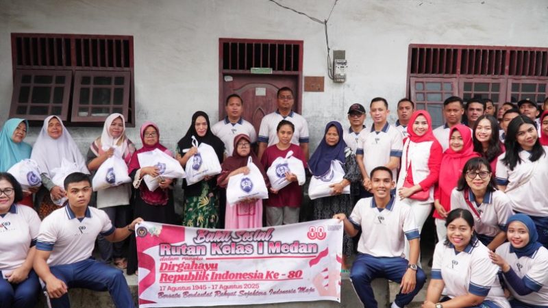 Semangat Kemerdekaan, Rutan Kelas I Medan Gelar Jalan Santai Sekaligus Pemberian Bansos