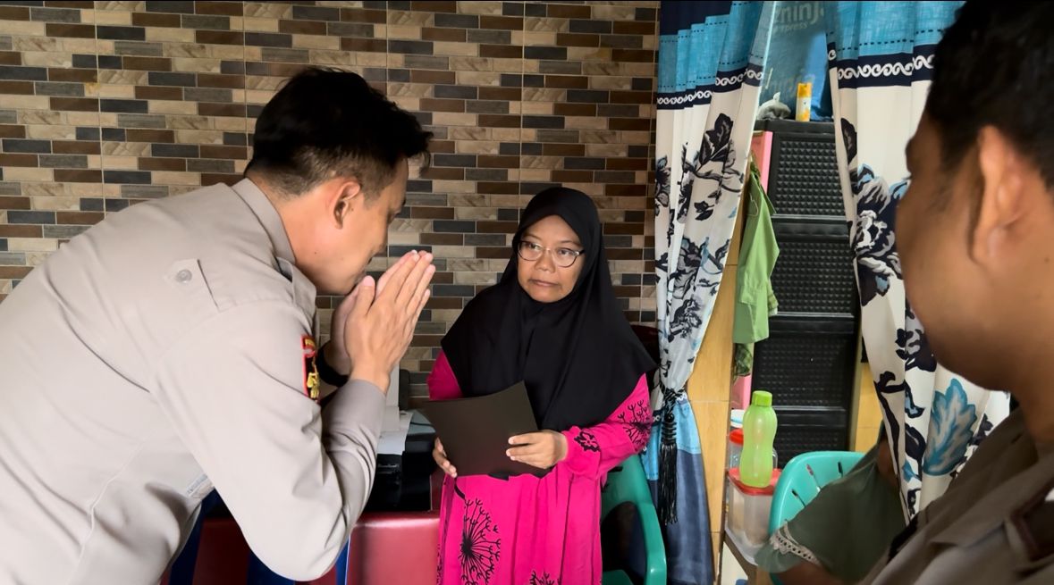 Kapolres Binjai Melayat ke Rumah Duka Alm Bripka Taufik