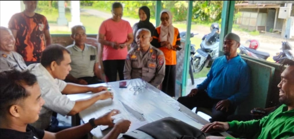 Melalui Program Jumat Curhat, Polresta Deli Serdang Tingkatkan Silaturahmi Masyarakat