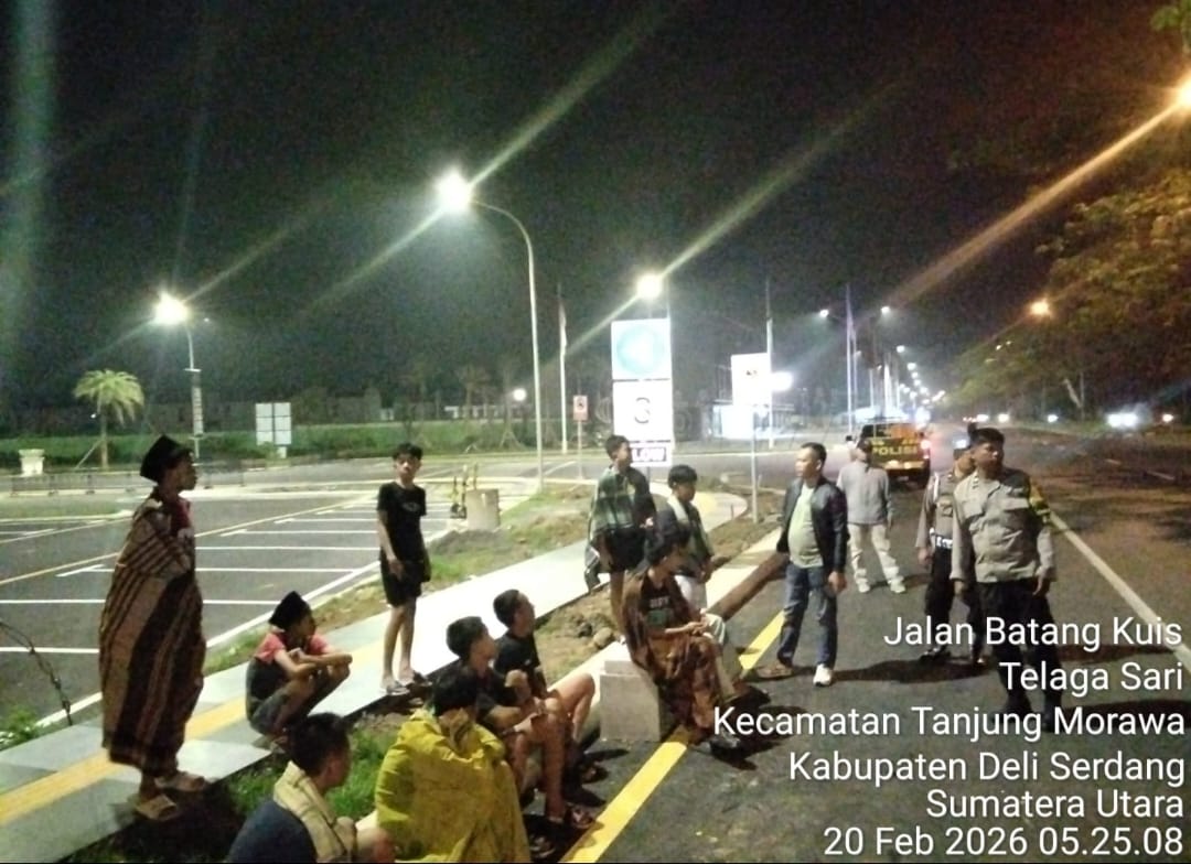 Jaga stabilitas keamanan bulan suci Ramadan,Polresta Deli Serdang dan Jajaran Patroli Menyapa Subuh 