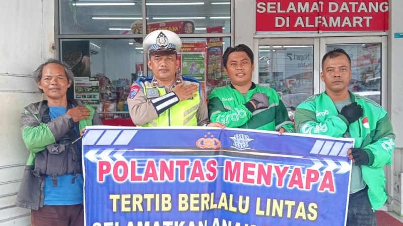 Program “Polantas Menyapa” Polres Binjai Ajak Warga Tertib Lalu Lintas Cegah Kecelakaan