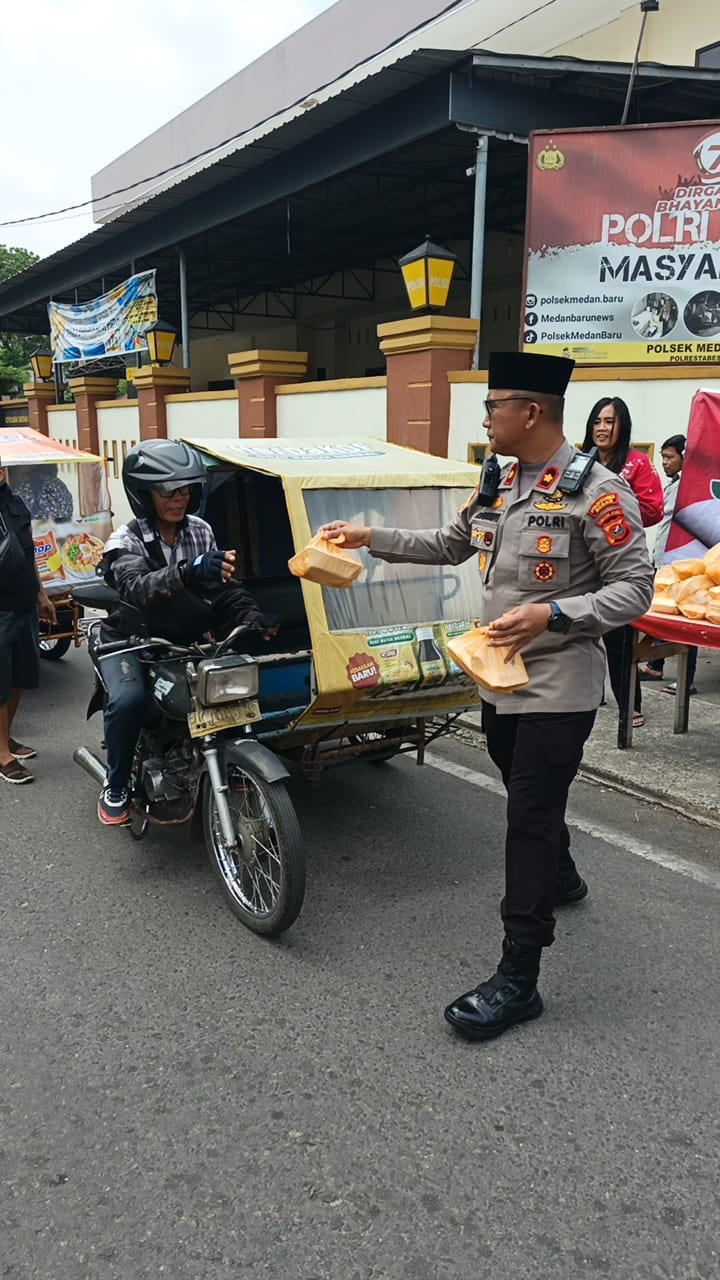 Polsek Medan Baru Kembali Gelar Aksi Sosial Bertajuk Jumat Berbagi