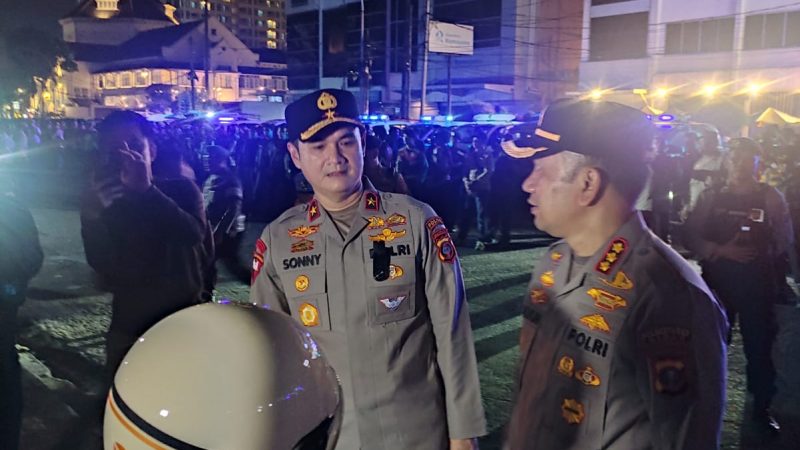 Polsek Medan Baru Bersama Jajaran Polrestabes Medan Gelar Operasi Kemanusiaan, antisipasi Gangguan Kamtibmas Saat Listrik Padam