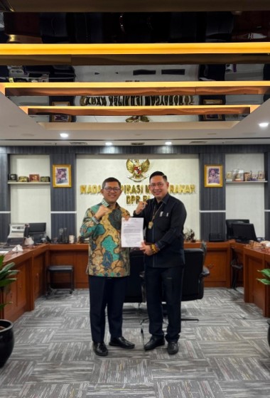 Ketua DPRD Kota Medan Teruskan Aspirasi Mahasiswa kepada Pimpinan Badan Aspirasi Masyarakat DPR RI