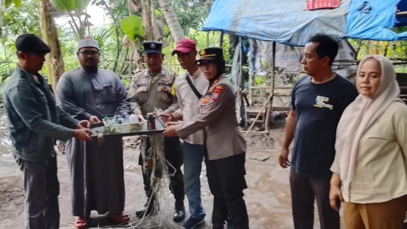 Polsek Binjai Bersama Tokoh Agama dan Masyarakat Grebek Sarang Narkoba di Tandem Hilir