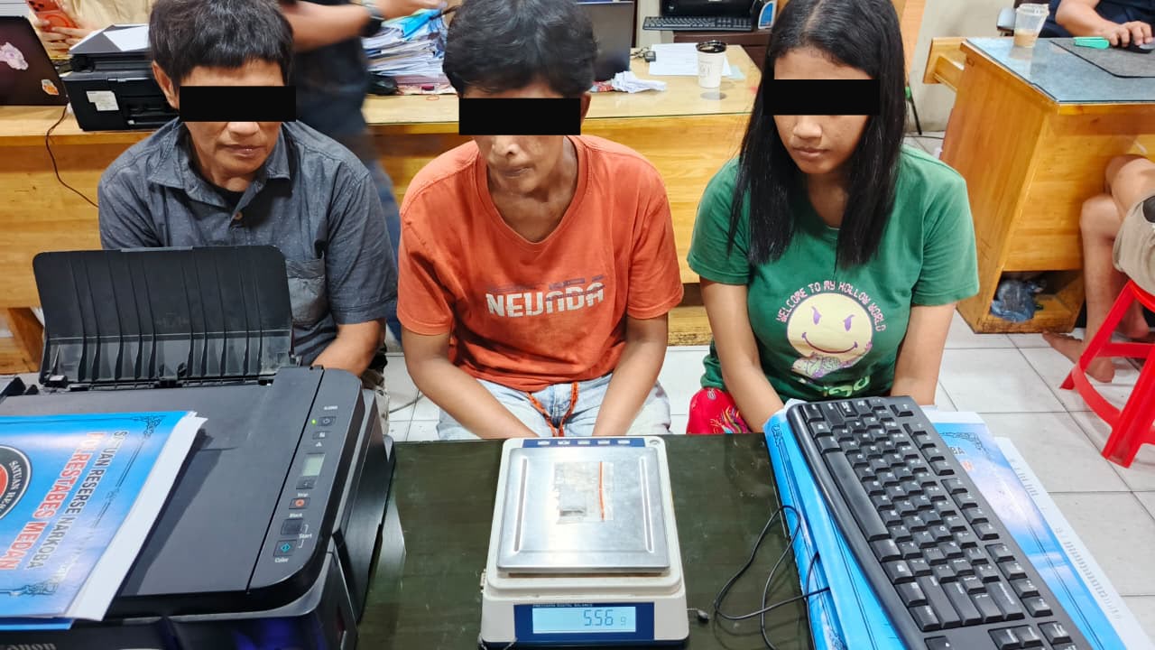 Polrestabes Medan Gerebek Rumah Sarang Narkotika di Percut Sei Tuan