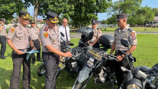 Kapolres Binjai Cek Kesiapan Kendaraan, Senpi dan HT Dinas Personel Polres Binjai