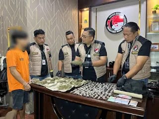 Bandar Ganja di Medan Tembung Diringkus, 141 Paket Barang Bukti Disita