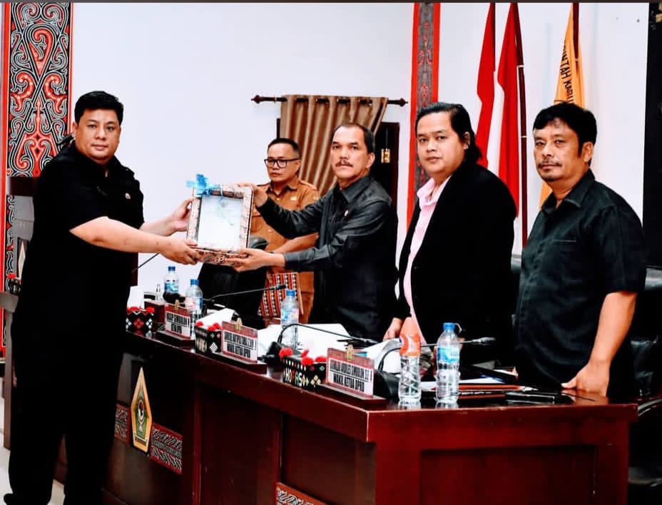Pendapatan Samosir 2026 Bertambah Rp71 Miliar, Bupati Sampaikan P-KUA dan P-PPAS