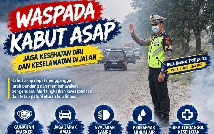 Ditlantas Polda Sumbar Ingatkan Pengendara Waspada Terhadap Kabut Asap yang Selimuti Jalinsum