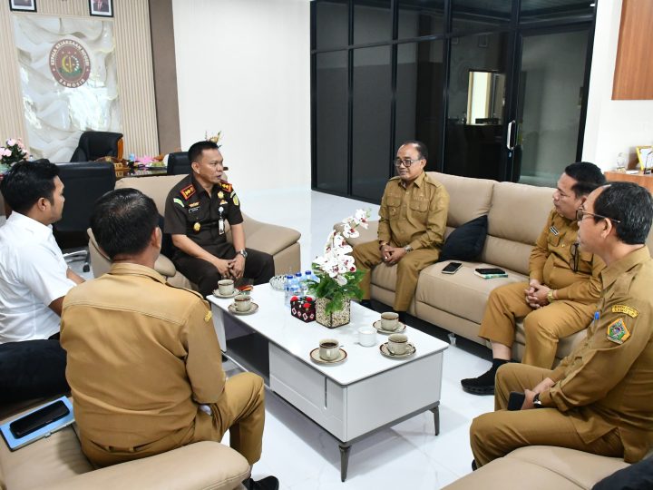Kawal PAD dan Proyek Strategis, Wabup Ariston Perkuat Kolaborasi Dengan Kejari Samosir