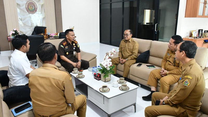 Kawal PAD dan Proyek Strategis, Wabup Ariston Perkuat Kolaborasi Dengan Kejari Samosir