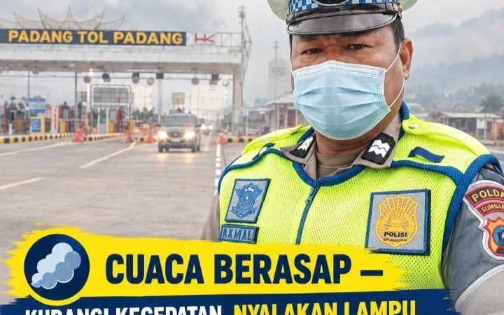 Sat PJR Polda Sumbar Keluarkan Himbauan Waspada Cuaca Berasap di Tol Padang-Sicincin