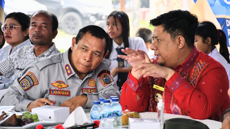 Sebanyak 6 Bus Gratis Antar-Jemput Pelajar Diluncurkan di Samosir, Mulai Beroperasi Besok